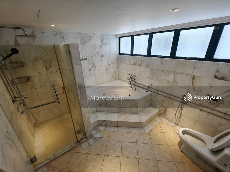 Condominium for Sale at Diamond Villa Condominium - Marcus Sim - Bathroom - PropertyGuru.com.my