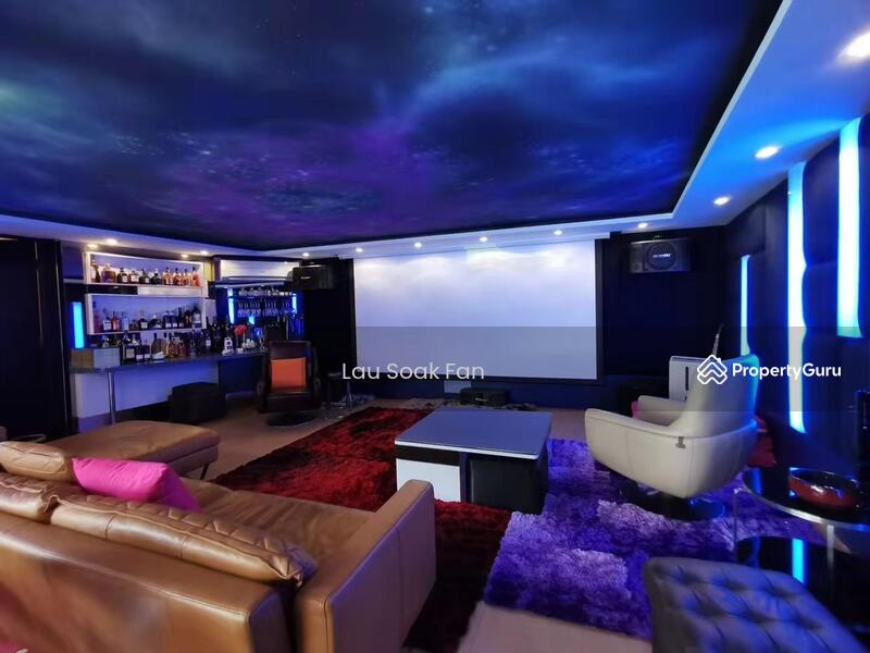 Karaoke Room