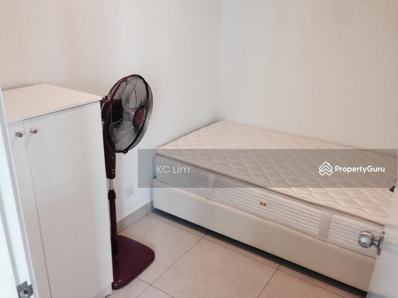 Kondominium untuk Dijual di Seni Mont Kiara - KC Lim - Maid Room - PropertyGuru.com.my