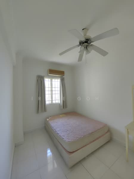 Condominium for Rent at Gold Coast Resort Condominium - Irene Goh - Bedroom - PropertyGuru.com.my