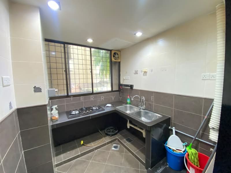 Condominium for Sale at Desa Villa Condominium - Terry Yee - Kitchen - PropertyGuru.com.my