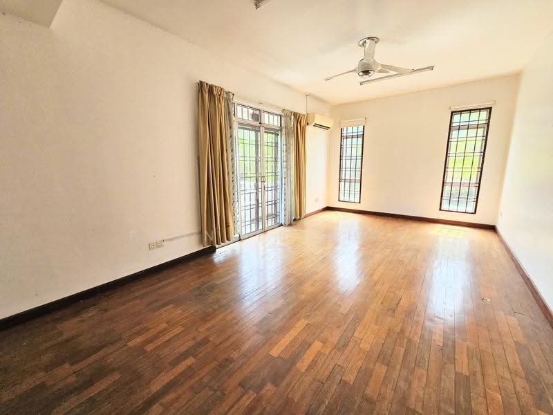 Semi-Detached House for Sale in Saujana Villa (Kajang) - Francis Thee - PropertyGuru.com.my