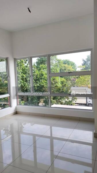 2-storey Terraced House for Sale in Bandar Botanic (Klang) - Eric Lim Seong Hooi - Living Room - PropertyGuru.com.my