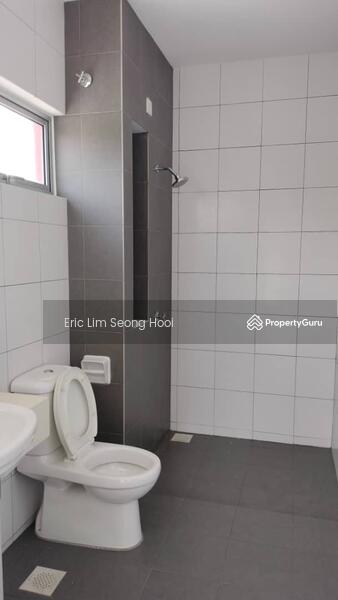 2-storey Terraced House for Sale in Bandar Botanic (Klang) - Eric Lim Seong Hooi - Bathroom - PropertyGuru.com.my