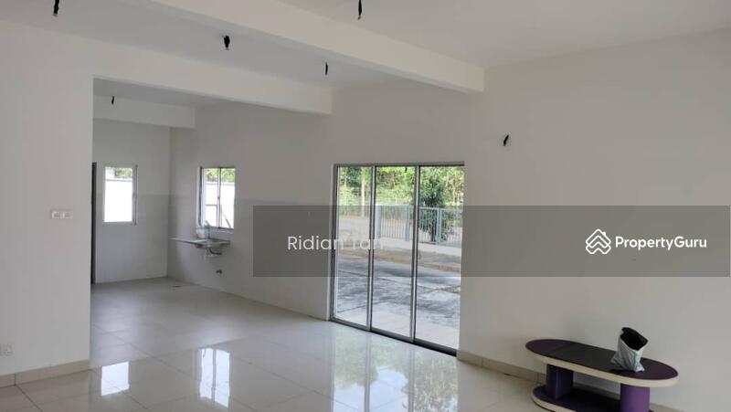 2-storey Terraced House for Sale in Bandar Botanic (Klang) - Ridian Tan - Living Room - PropertyGuru.com.my