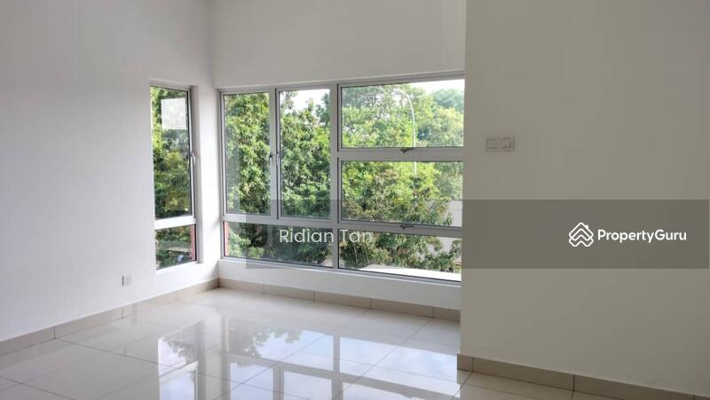 2-storey Terraced House for Sale in Bandar Botanic (Klang) - Ridian Tan - Living Room - PropertyGuru.com.my