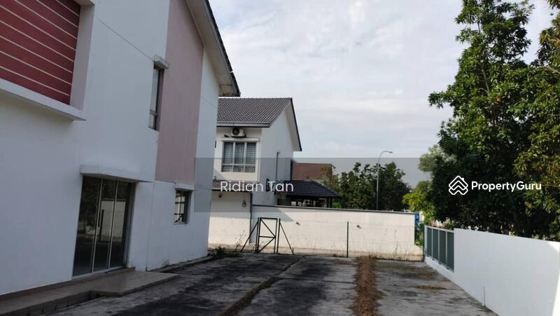 2-storey Terraced House for Sale in Bandar Botanic (Klang) - Ridian Tan - Exterior - PropertyGuru.com.my
