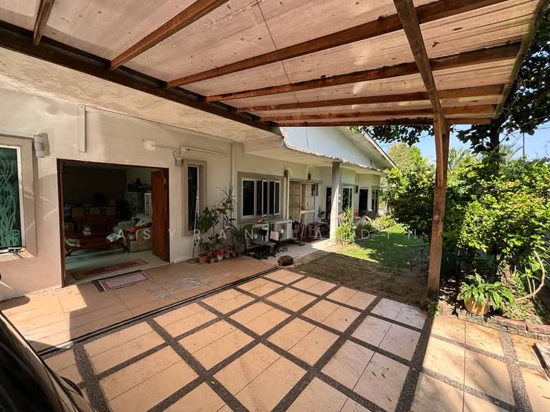Bungalow for Sale in Kampung Tunku (Petaling Jaya) - Asyran Laidin - Exterior - PropertyGuru.com.my