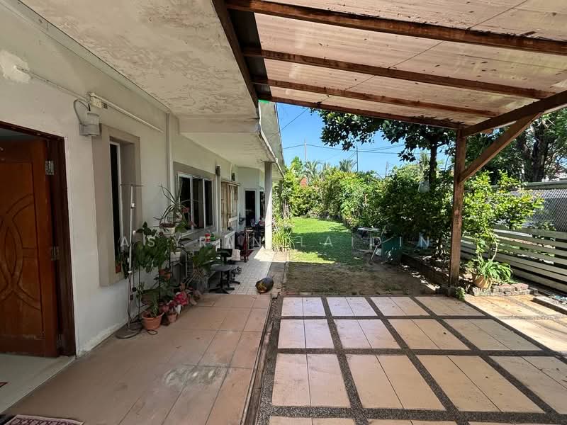 Bungalow for Sale in Kampung Tunku (Petaling Jaya) - Asyran Laidin - Garden - PropertyGuru.com.my
