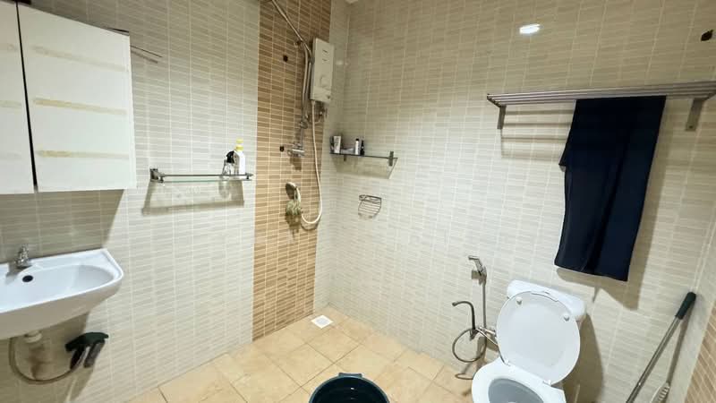 Bungalow for Sale in Kampung Tunku (Petaling Jaya) - Asyran Laidin - Bathroom - PropertyGuru.com.my