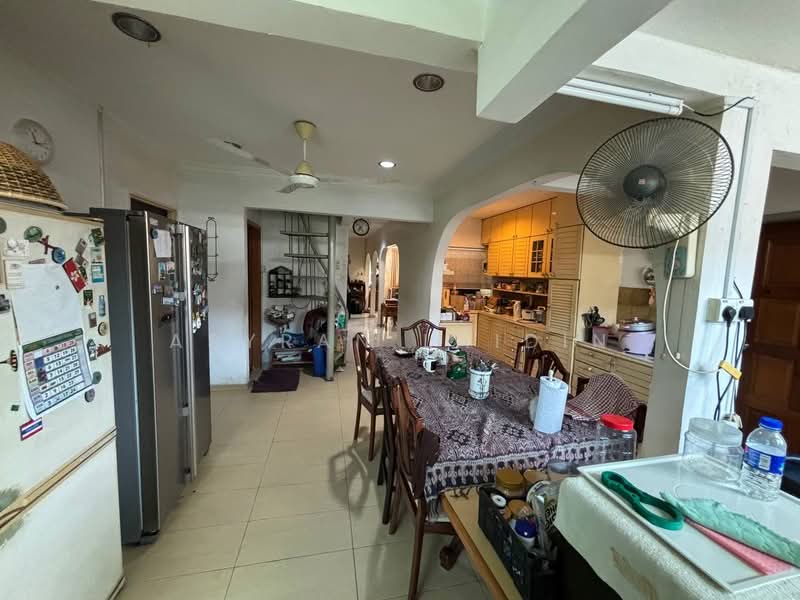 Bungalow for Sale in Kampung Tunku (Petaling Jaya) - Asyran Laidin - Kitchen - PropertyGuru.com.my