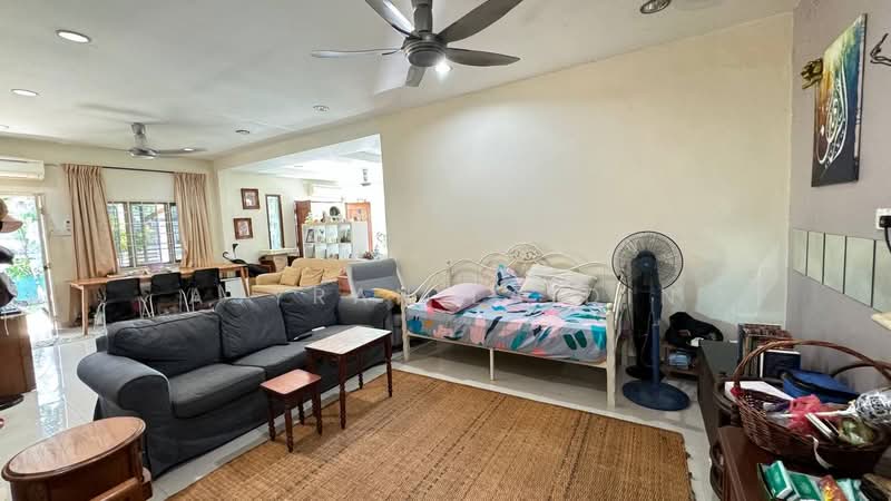Bungalow for Sale in Kampung Tunku (Petaling Jaya) - Asyran Laidin - Living Room - PropertyGuru.com.my