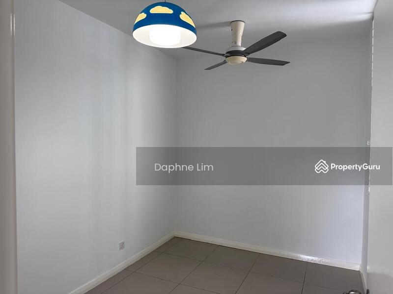Untuk Dijual - Midfields