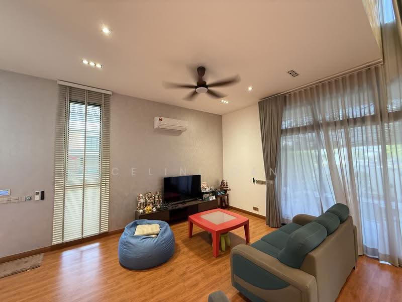 Semi-Detached House for Sale in Setia Alam (Selangor) - Celine Gan - Living Room - PropertyGuru.com.my