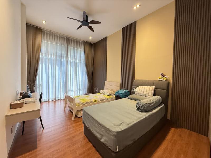 Semi-Detached House for Sale in Setia Alam (Selangor) - Celine Gan - Bedroom 3 - PropertyGuru.com.my
