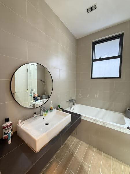 Semi-Detached House for Sale in Setia Alam (Selangor) - Celine Gan - Bathroom - PropertyGuru.com.my