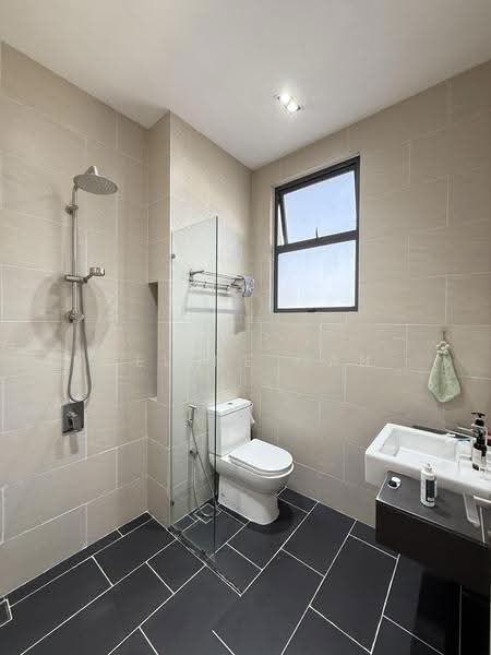 Semi-Detached House for Sale in Setia Alam (Selangor) - Celine Gan - Bathroom - PropertyGuru.com.my
