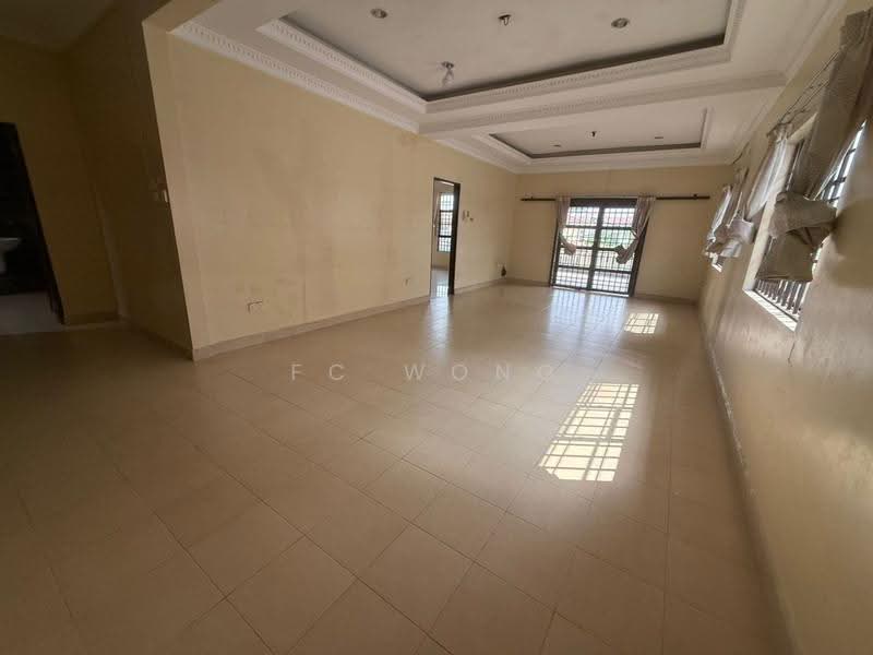 Rumah Banglo untuk Dijual di SS3 (Petaling Jaya) - FC Wong - Living Room - PropertyGuru.com.my