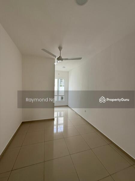 2-storey Terraced House for Rent in Bandar Sri Sendayan (Negeri Sembilan) - Raymond Ng - Living Room - PropertyGuru.com.my