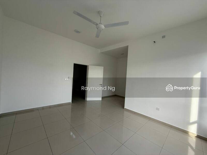 2-storey Terraced House for Rent in Bandar Sri Sendayan (Negeri Sembilan) - Raymond Ng - Living Room - PropertyGuru.com.my