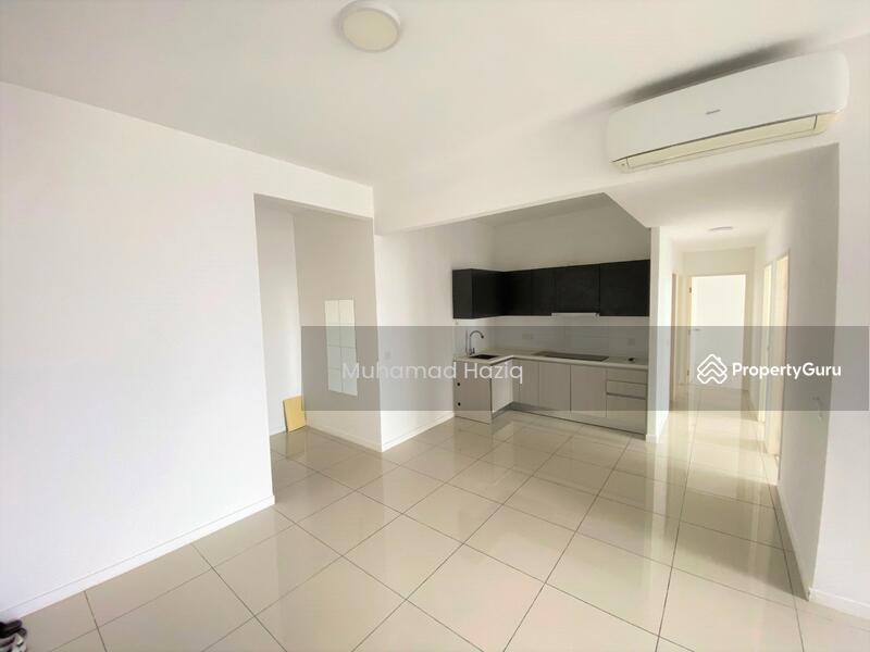Spacious Living Hall,dining,kitchen area