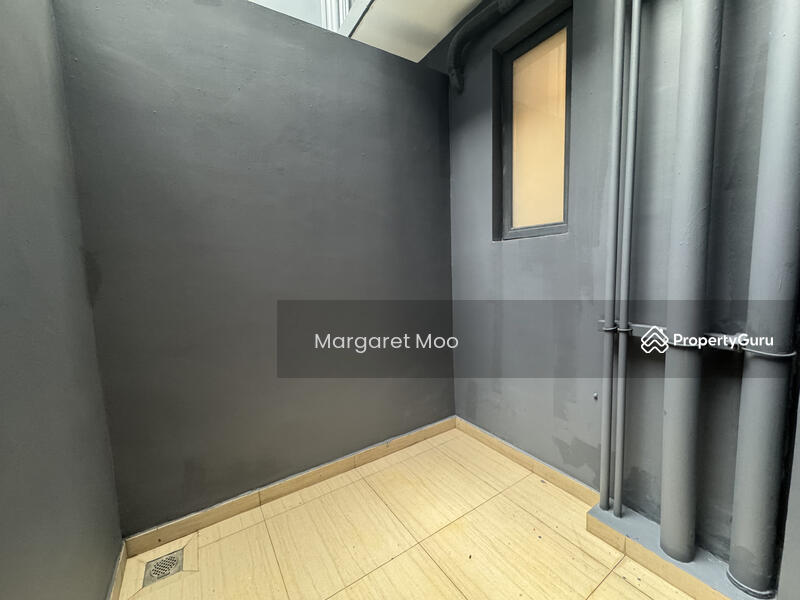 Rumah Kluster untuk Dijual di Forest City (Gelang Patah) - Margaret Moo - Corridor - PropertyGuru.com.my