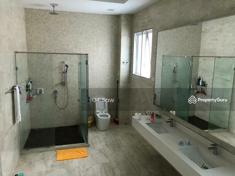 Rumah Banglo untuk Disewa di Ukay Bistari (Ulu Kelang) - GT Saw - Bathroom - PropertyGuru.com.my