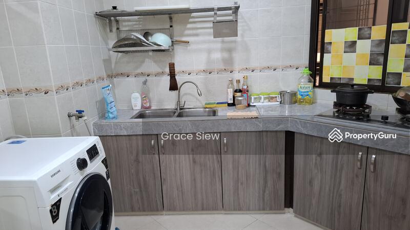 Wet Kitchen