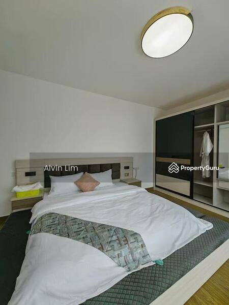 Zero-Lot Bungalow for Rent in Forest City (Gelang Patah) - Alvin Lim - Master Bedroom - PropertyGuru.com.my