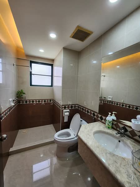 Condominium for Rent at The Straits View Condominium - Jason Lim - Bathroom - PropertyGuru.com.my