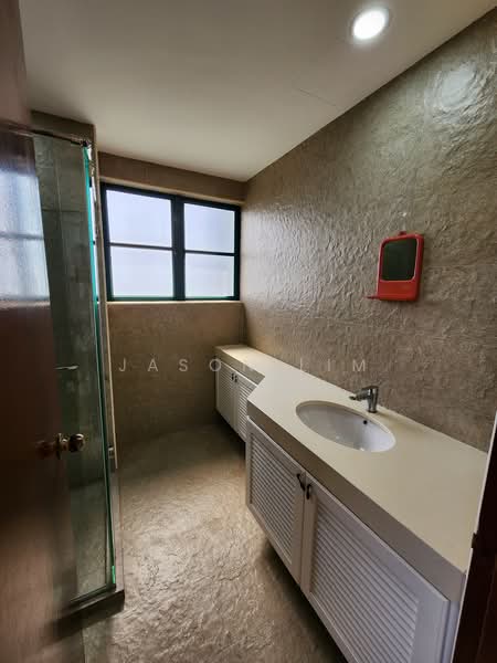 Condominium for Rent at The Straits View Condominium - Jason Lim - Bathroom - PropertyGuru.com.my