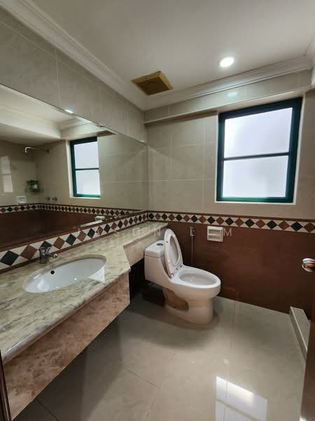 Condominium for Rent at The Straits View Condominium - Jason Lim - Bathroom - PropertyGuru.com.my