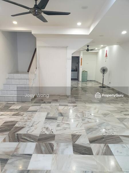 2.5-storey Terraced House for Sale in Taman Cheras Jaya (Cheras) - Joey Wong - Living Room - PropertyGuru.com.my