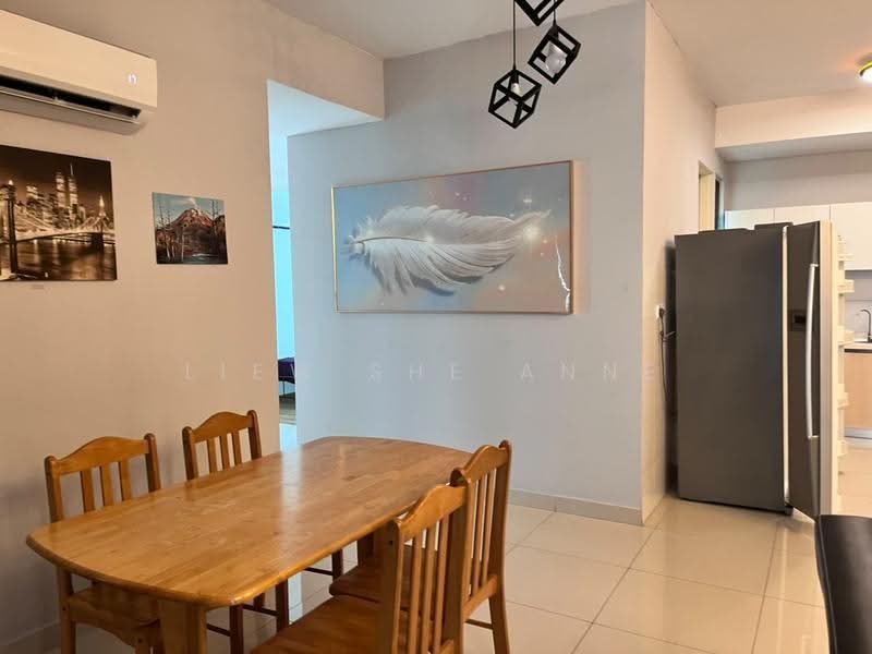 Kondominium untuk Disewa di Lake Point Residence - Liew She Anne - Dining Room - PropertyGuru.com.my