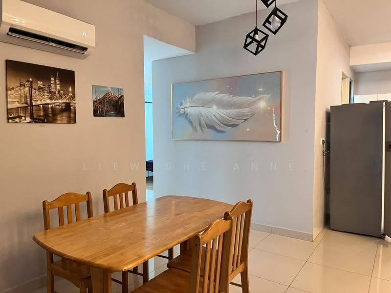 Kondominium untuk Disewa di Lake Point Residence - Liew She Anne - Dining Room - PropertyGuru.com.my