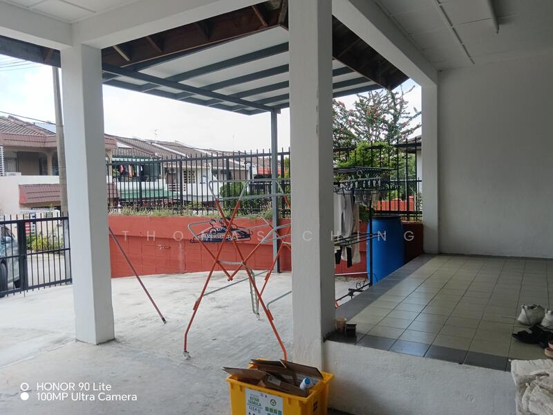 2-storey Terraced House for Sale in Seksyen 17 (Petaling Jaya) - Thomas Ching - Exterior - PropertyGuru.com.my