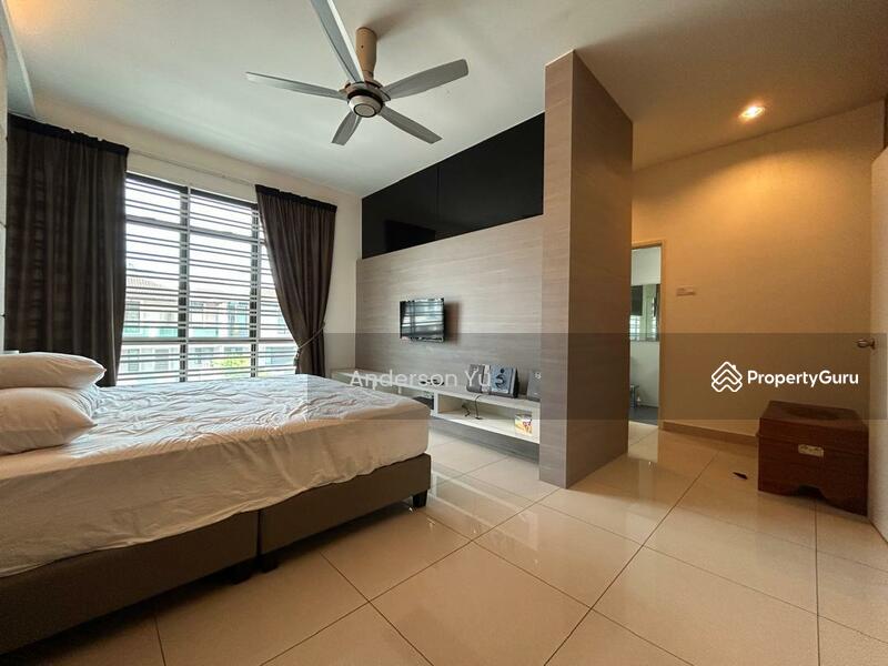 Semi-Detached House for Sale in Taman Adda Heights (Tebrau) - Anderson Yu - Master Bedroom - PropertyGuru.com.my
