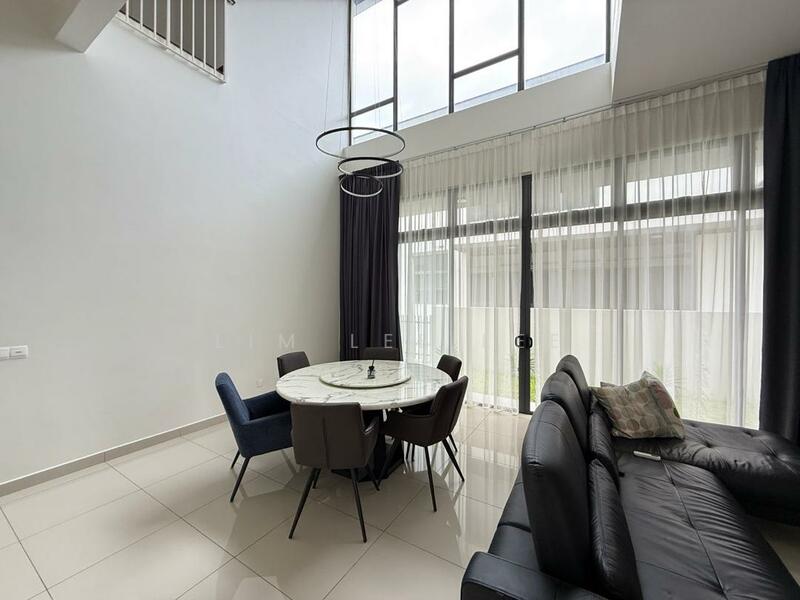 Bungalow for Sale in Setia Alam (Selangor) - Lim Lee Lee - Living Room - PropertyGuru.com.my