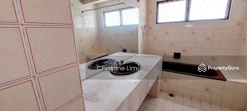 Rumah Banglo untuk Dijual di Taman Tun Dr Ismail (Kuala Lumpur) - Christine Lim - Bathroom - PropertyGuru.com.my
