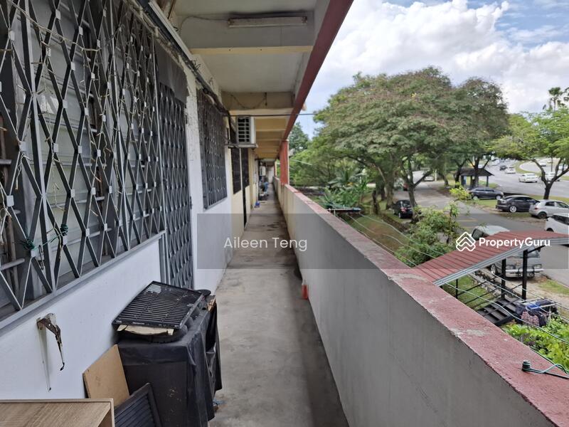 Untuk Dijual - SS 13 Flat