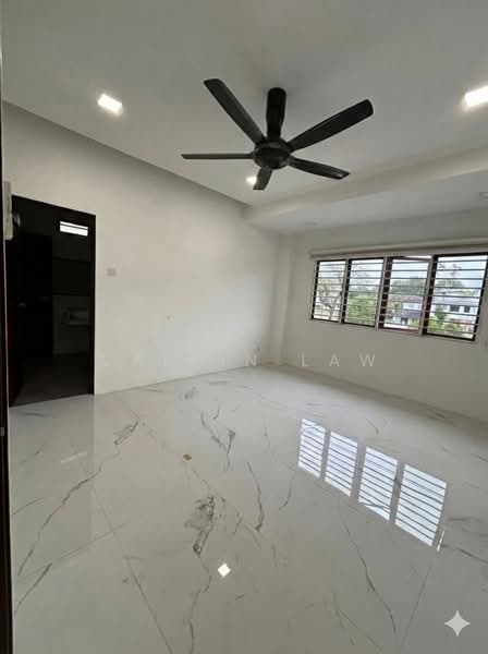 2-storey Terraced House for Sale in Bandar Utama 1 (Bandar Utama) - Calvin Law - Interior - PropertyGuru.com.my