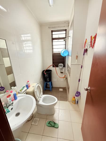2-storey Terraced House for Sale in Denai Alam (Shah Alam) - SHAH REZA SASMAT - Bathroom - PropertyGuru.com.my