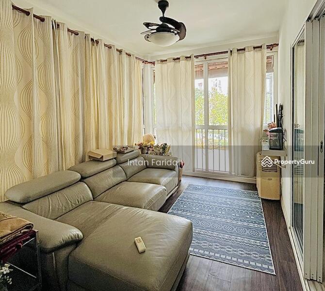 Kondominium untuk Dijual di Andalucia - Intan Faridah - Living Room - PropertyGuru.com.my