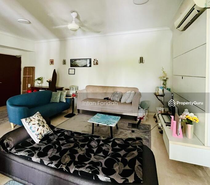 Kondominium untuk Dijual di Andalucia - Intan Faridah - Living Room - PropertyGuru.com.my