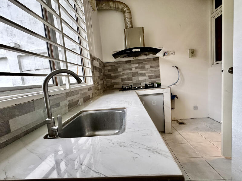 Wet Kitchen