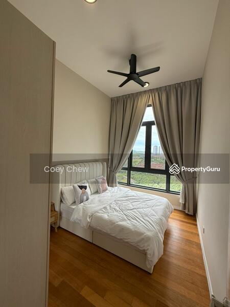 Medium Room