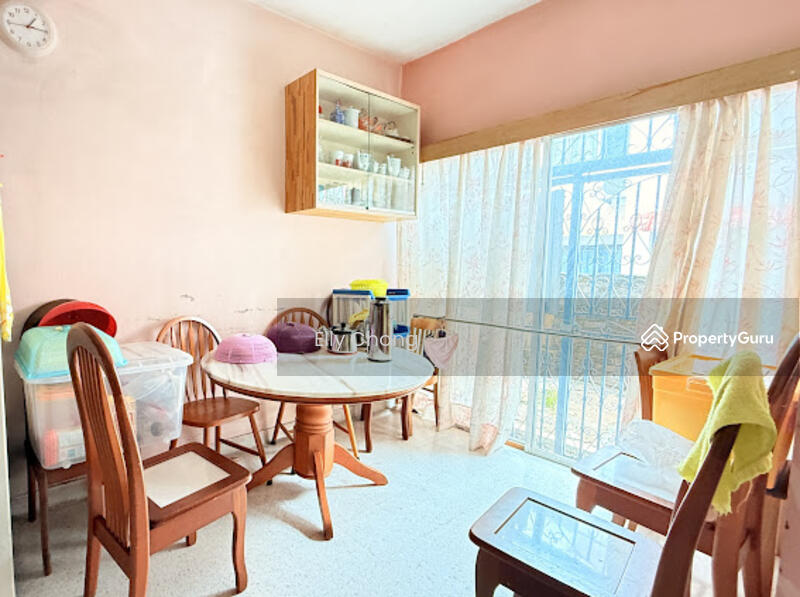 Rumah Teres untuk Dijual di Taman Desa Aman (Cheras) - Elly Chong - Dining Room - PropertyGuru.com.my
