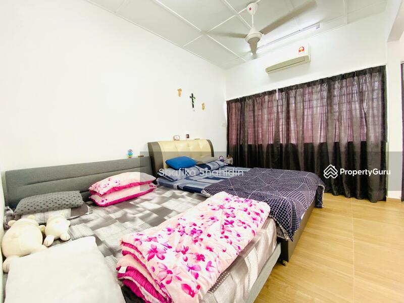 Rumah Teres untuk Dijual di Taman Selayang Utama (Selayang) - Shafika Shahidin - Bedroom - PropertyGuru.com.my