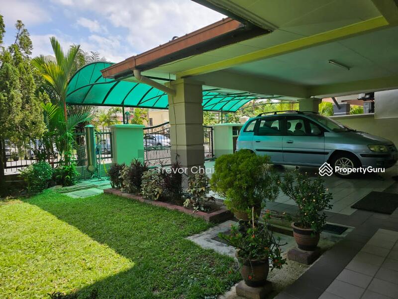 Rumah Teres untuk Dijual di Taman Setia 2 (Balakong) - Trevor Chai - Car Park - PropertyGuru.com.my