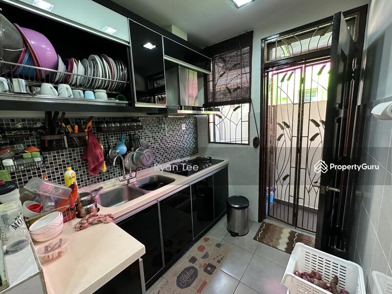 Setia Alam untuk Untuk Dijual - RM 1,190,000, Mac 2026 - Kitchen - PropertyGuru.com.my